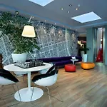 Hotel Western Executive And