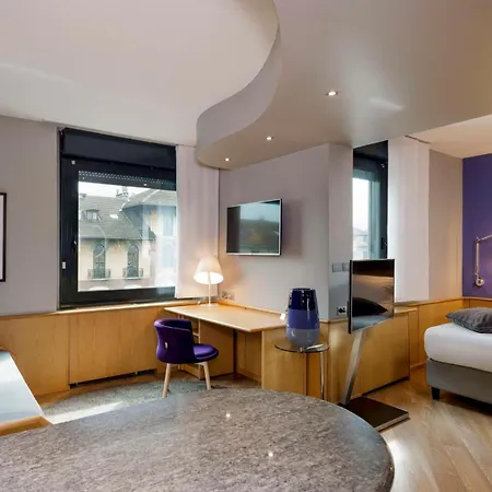 Western Executive And 4* Turin