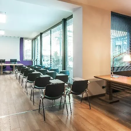 Hotel Western Executive And