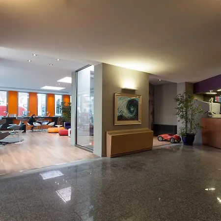 Western Executive And 4* Turin