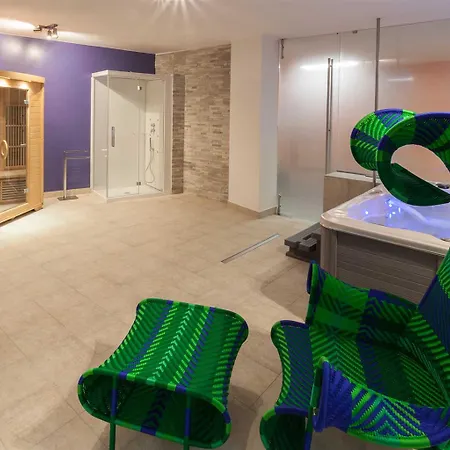 Hotel Western Executive And 4*