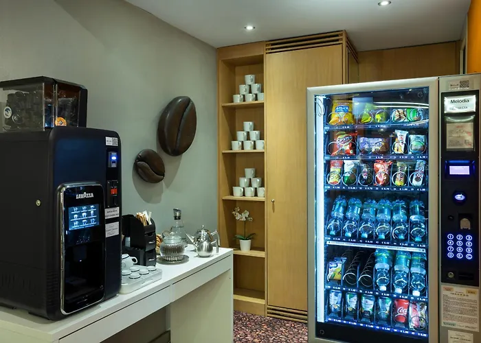 Western Executive And Turín