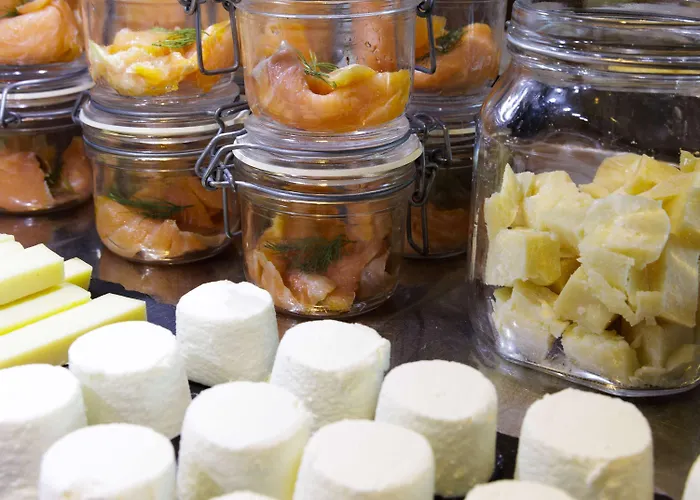 Western Executive And 4* Torino