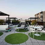 贝斯特韦斯特行政套房酒店 酒店
