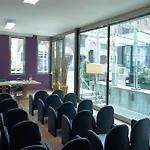 贝斯特韦斯特行政套房酒店